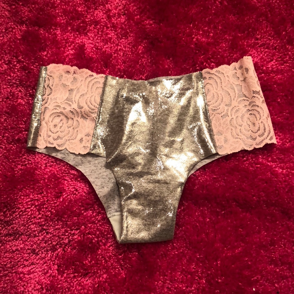 VS pink hipster panties size small. NWT